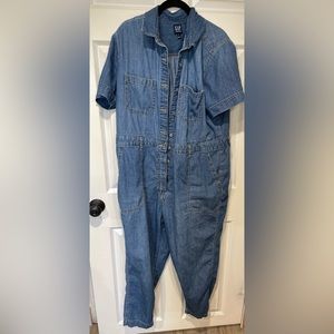 GAP women’s XL denim jumpsuit